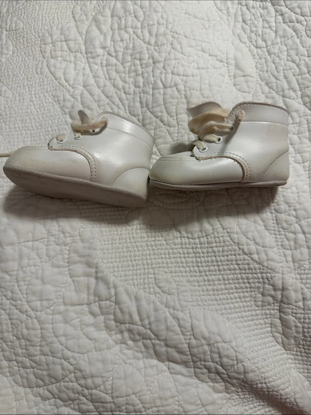 Vintage Classic White Baby Lace-Up Oxford Shoes